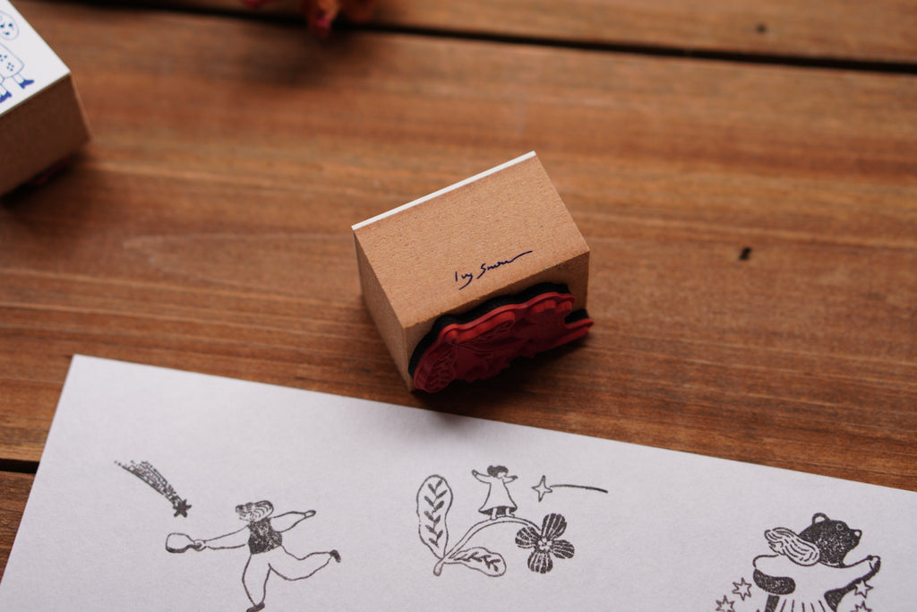 Flower walks Stamp 印章