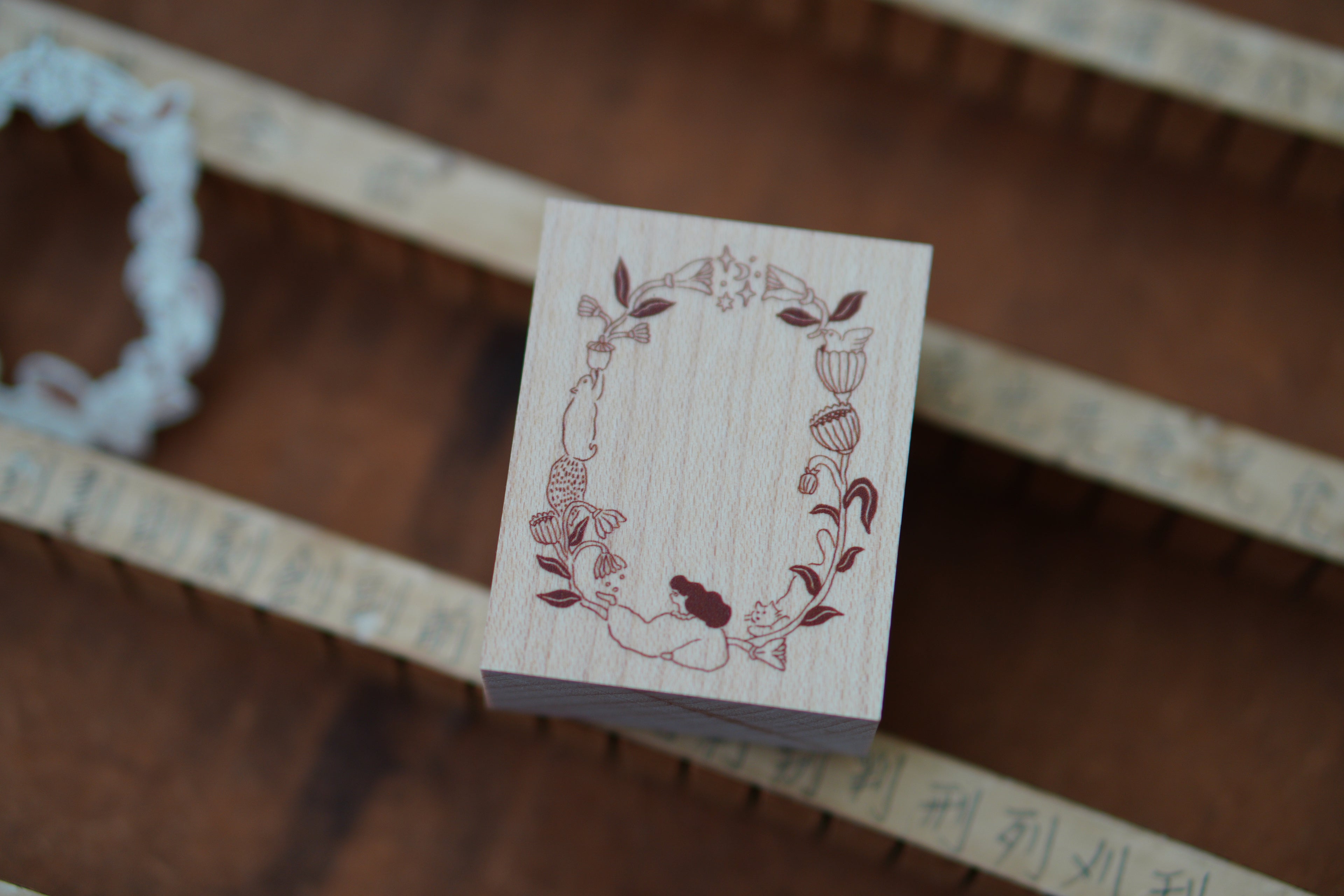 Whispering Garden Frame Stamp 印章