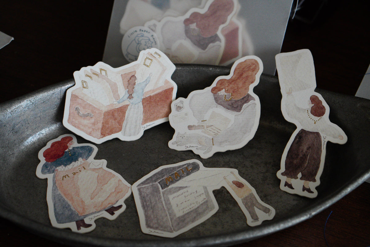 Die-cut card Mail & Letter (White) with Matte Gold Foil 燙霧金小卡